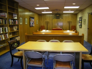 Chapel-Library-01